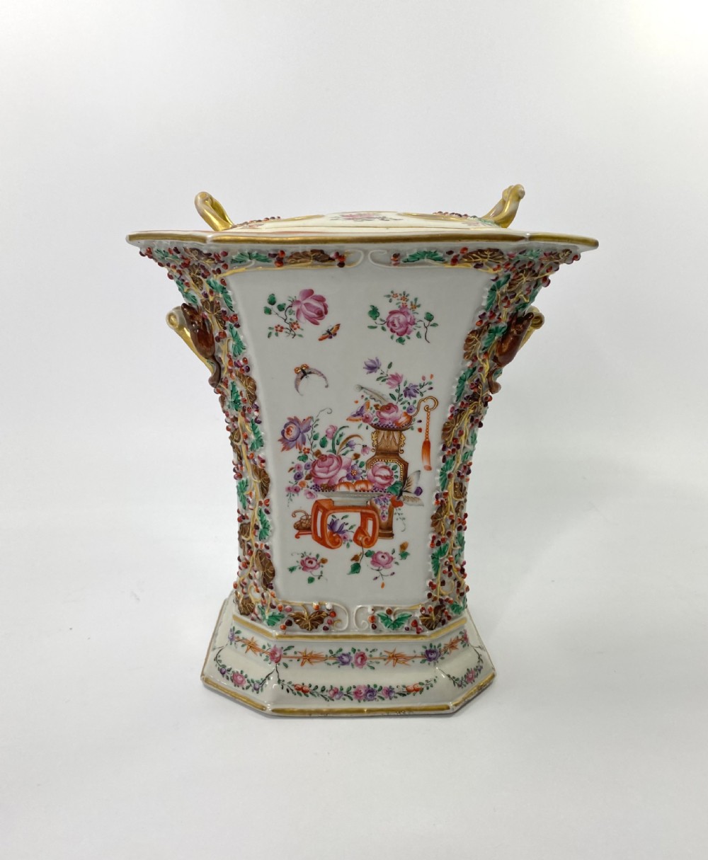 Pair Chinese porcelain bough pots & covers, c. 1760. Qianlong Period. View VI
