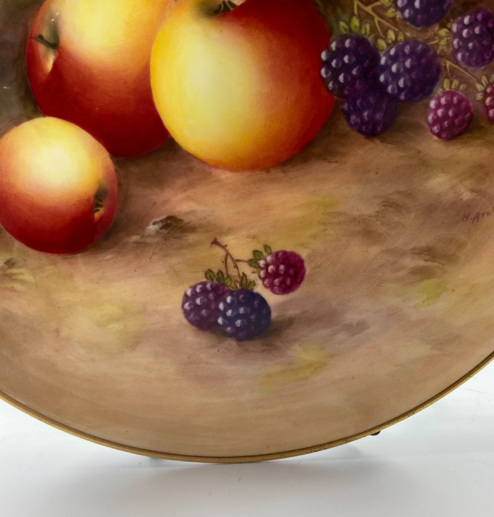Royal Worcester porcelain Fruit plate. Harry Ayrton, dated 1933. View III