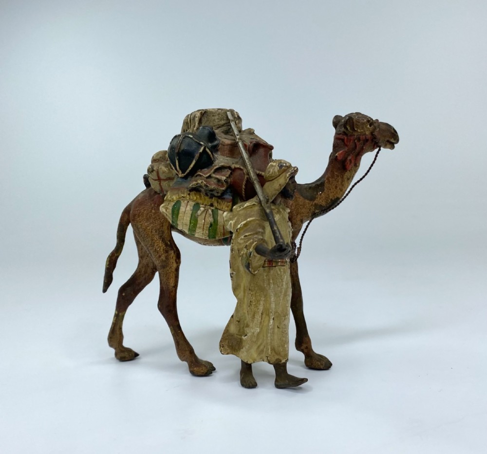 Franz Bergman bronze Arab & camel group, c. 1900.