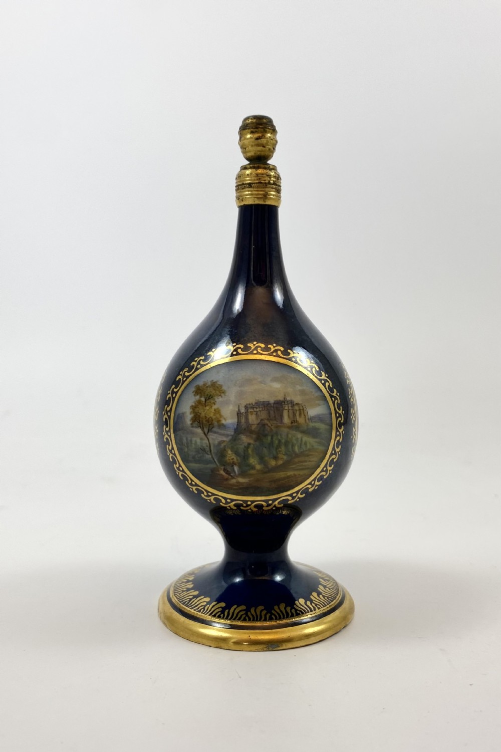 Meissen porcelain scent bottle. c. 1790. Marcolini Period.