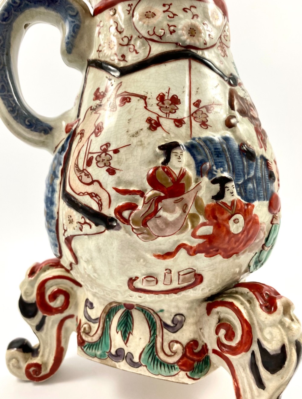 Imari porcelain coffee pot & cover, late 17th C. Edo Period. View VII