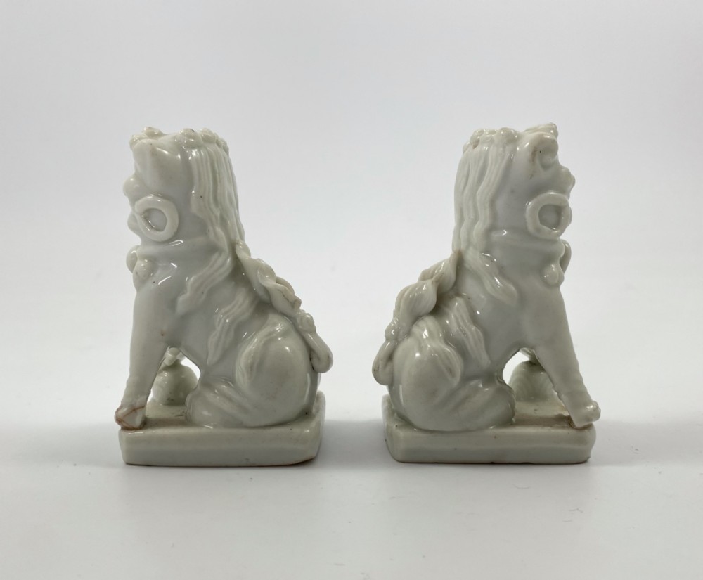 Pair blanc de chine Dogs of Fo, c. 1700. Kangxi Period. View V