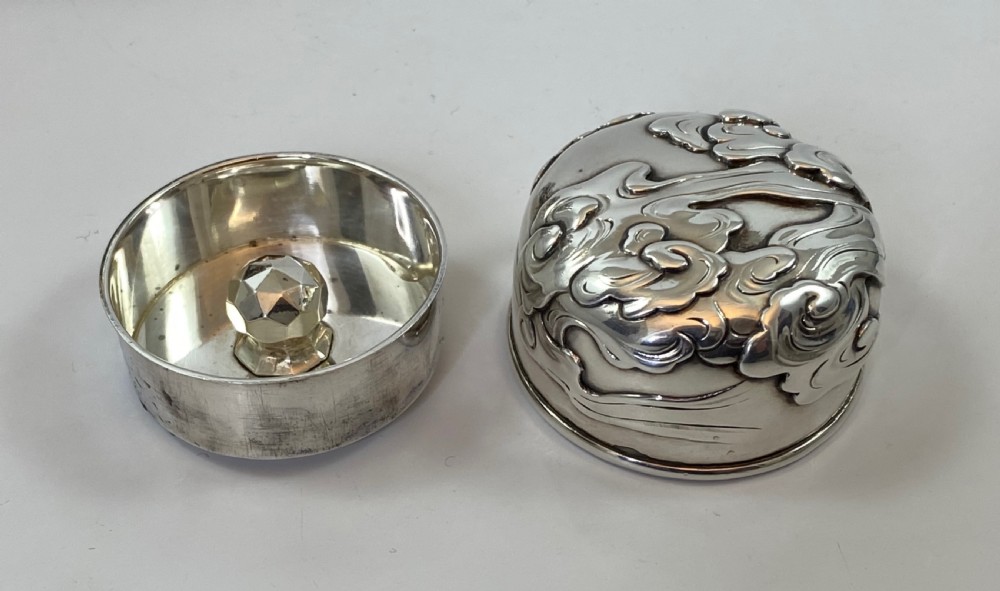 Japanese silver tea caddy ‘natsume’, Meiji Period. View XVII