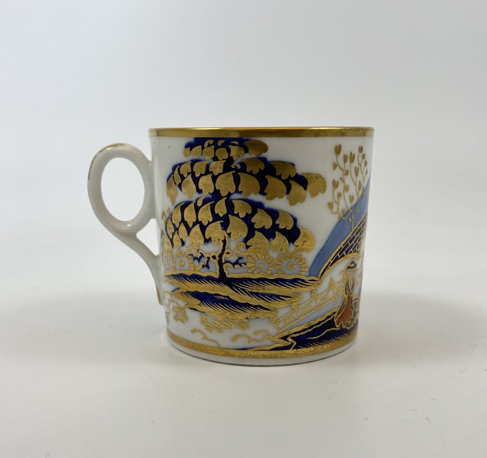 New Hall porcelain coffee can, c. 1810. View II