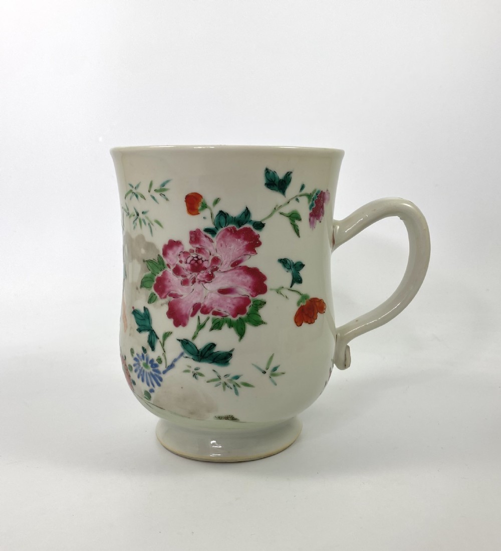Chinese famille rose mug, c. 1760. Qianlong Period.