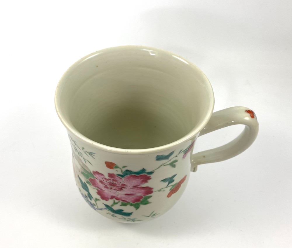 Chinese famille rose mug, c. 1760. Qianlong Period. View VI