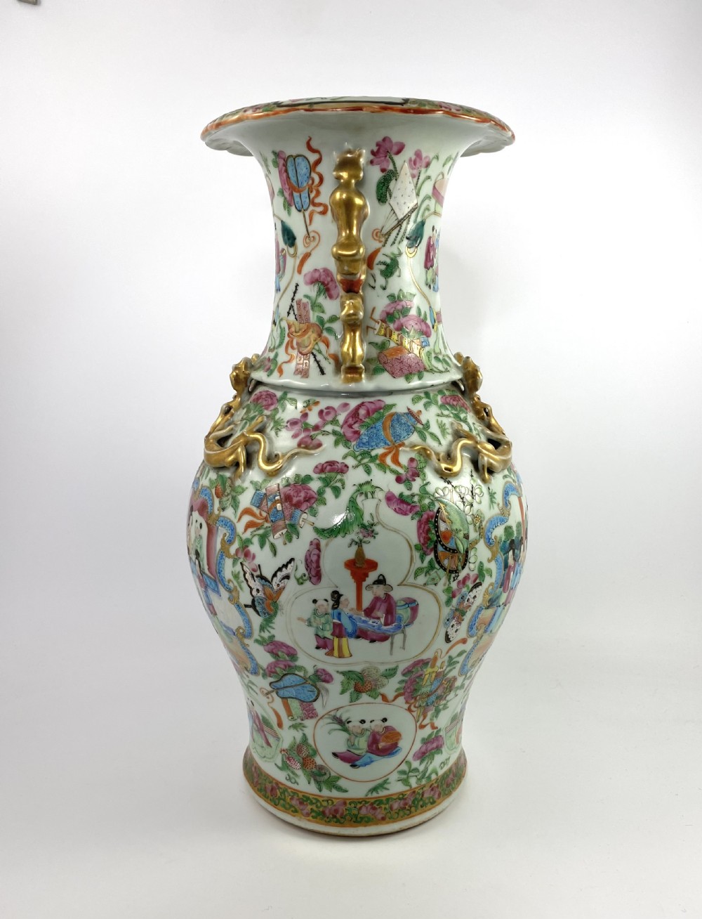 Chinese porcelain vase. Cantonese enamels, c. 1880. Guangxu Period. View VI