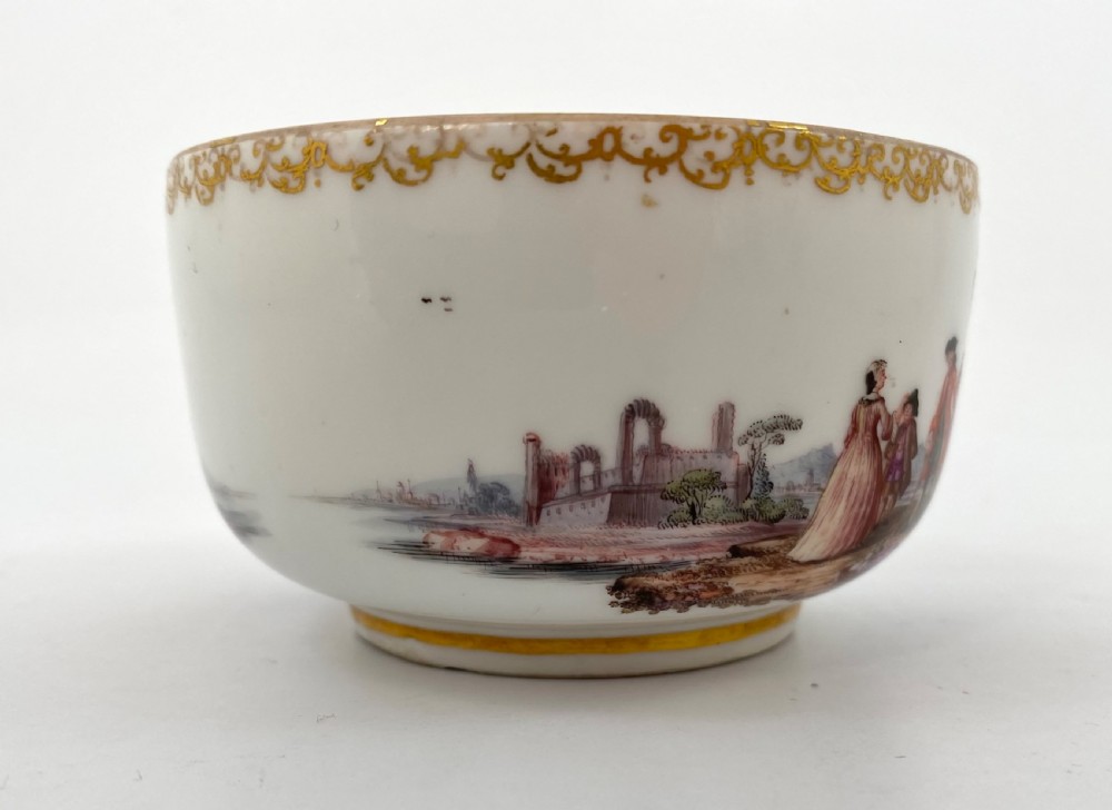 Meissen porcelain bowl. Harbour scenes, c. 1735. View VI