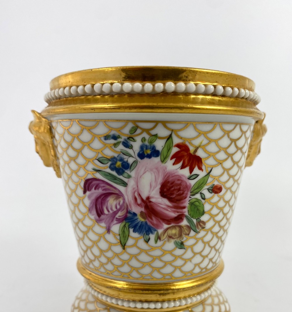 English porcelain cache pot and stand, c. 1820. View VI