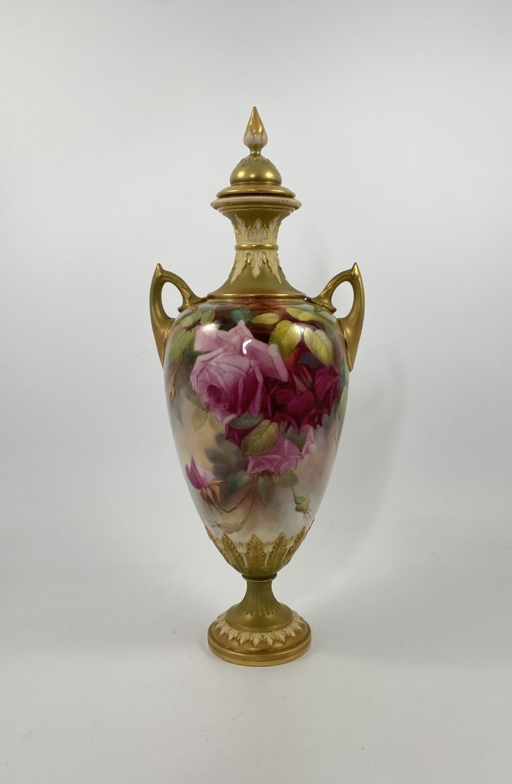 Royal Worcester vase and cover. Roses, by Jack Southall, d. 1912.