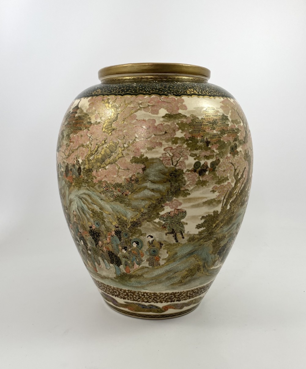 Satsuma pottery vase, Festival Gathering. Signed Zenkozan, Meiji Period. View VI