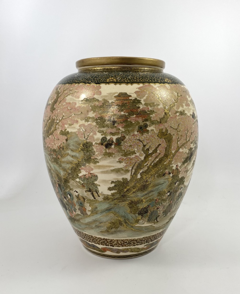 Satsuma pottery vase, Festival Gathering. Signed Zenkozan, Meiji Period. View VII
