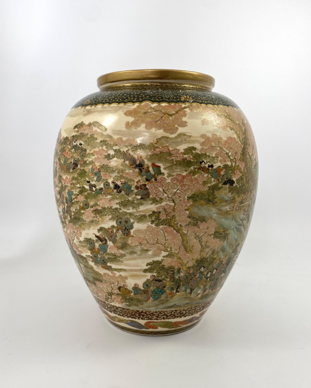 Satsuma pottery vase, Festival Gathering. Signed Zenkozan, Meiji Period. View XII