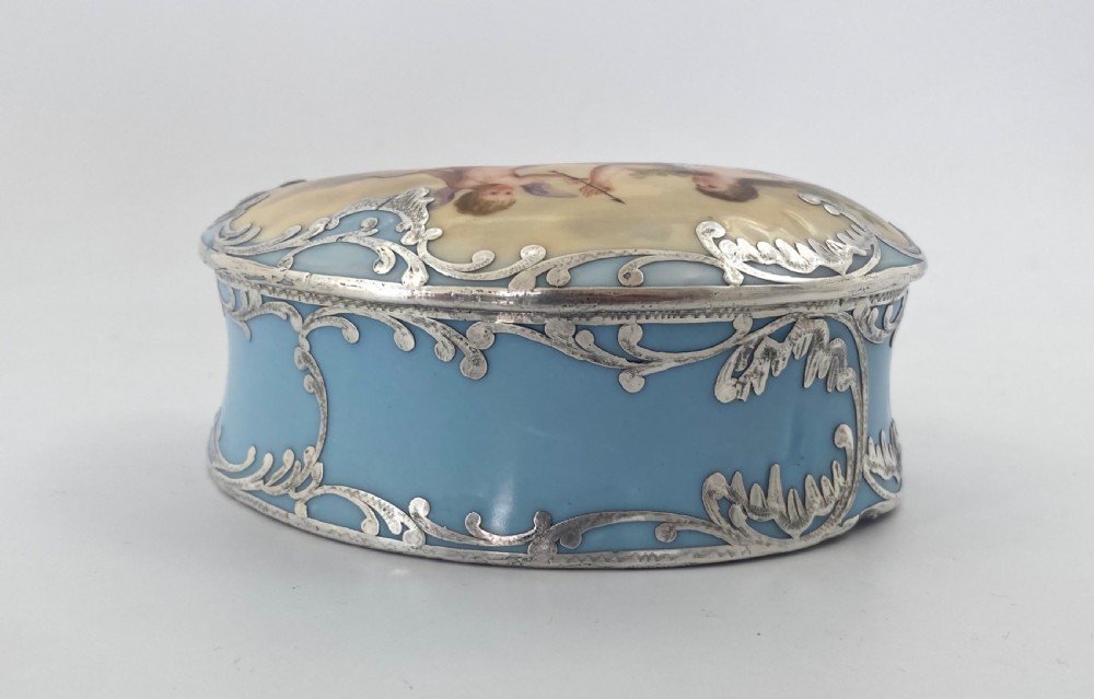 French silver mounted porcelain box. Venus & Cupid, c. 1900. View IV