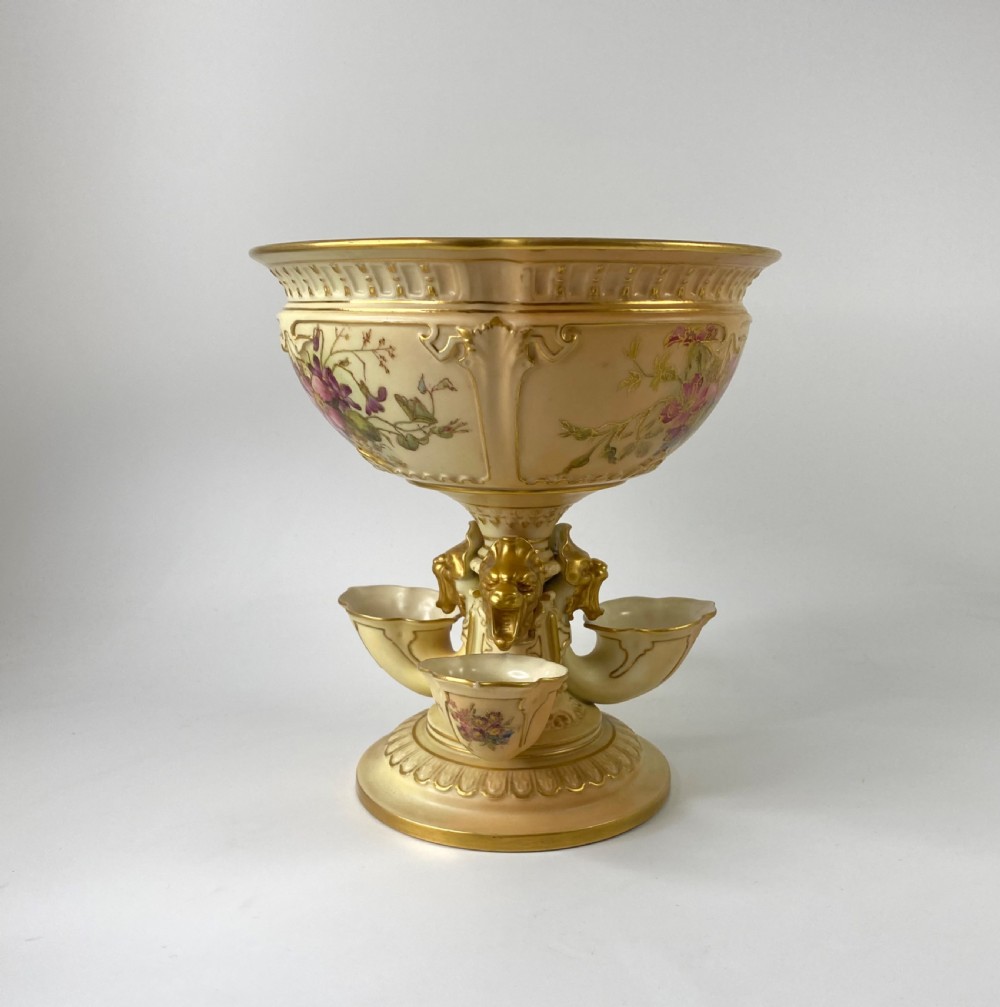 Royal Worcester porcelain ‘Flower Bowl’, dated 1912. View II