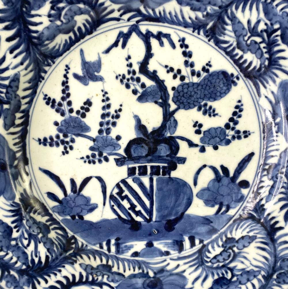 Arita porcelain charger, Genroku Period, Japan, c. 1690.  View II
