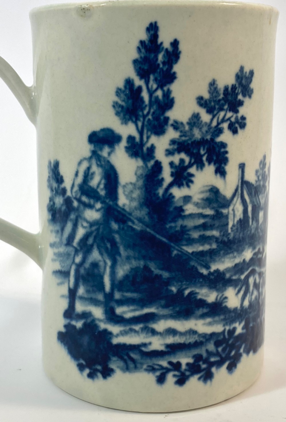 Worcester porcelain Hunting mug, c. 1775. View VII