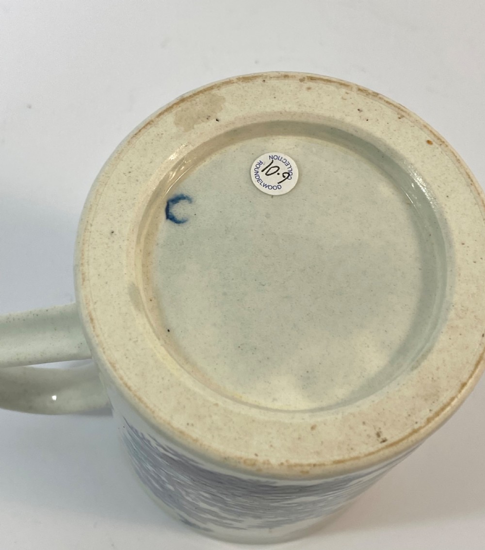 Worcester porcelain Hunting mug, c. 1775. View IX