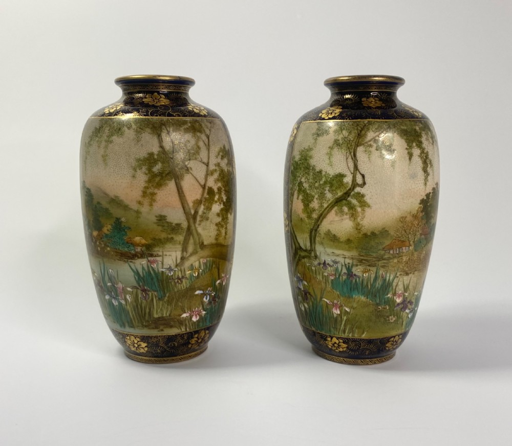 Pair Satsuma pottery vases. Kinkozan. Meiji Period. View III