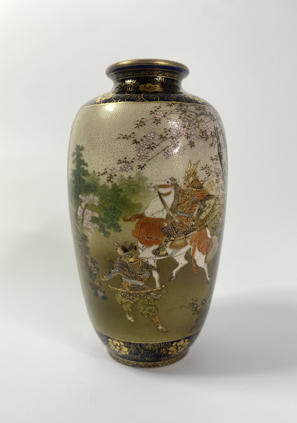 Pair Satsuma pottery vases. Kinkozan. Meiji Period. View VI