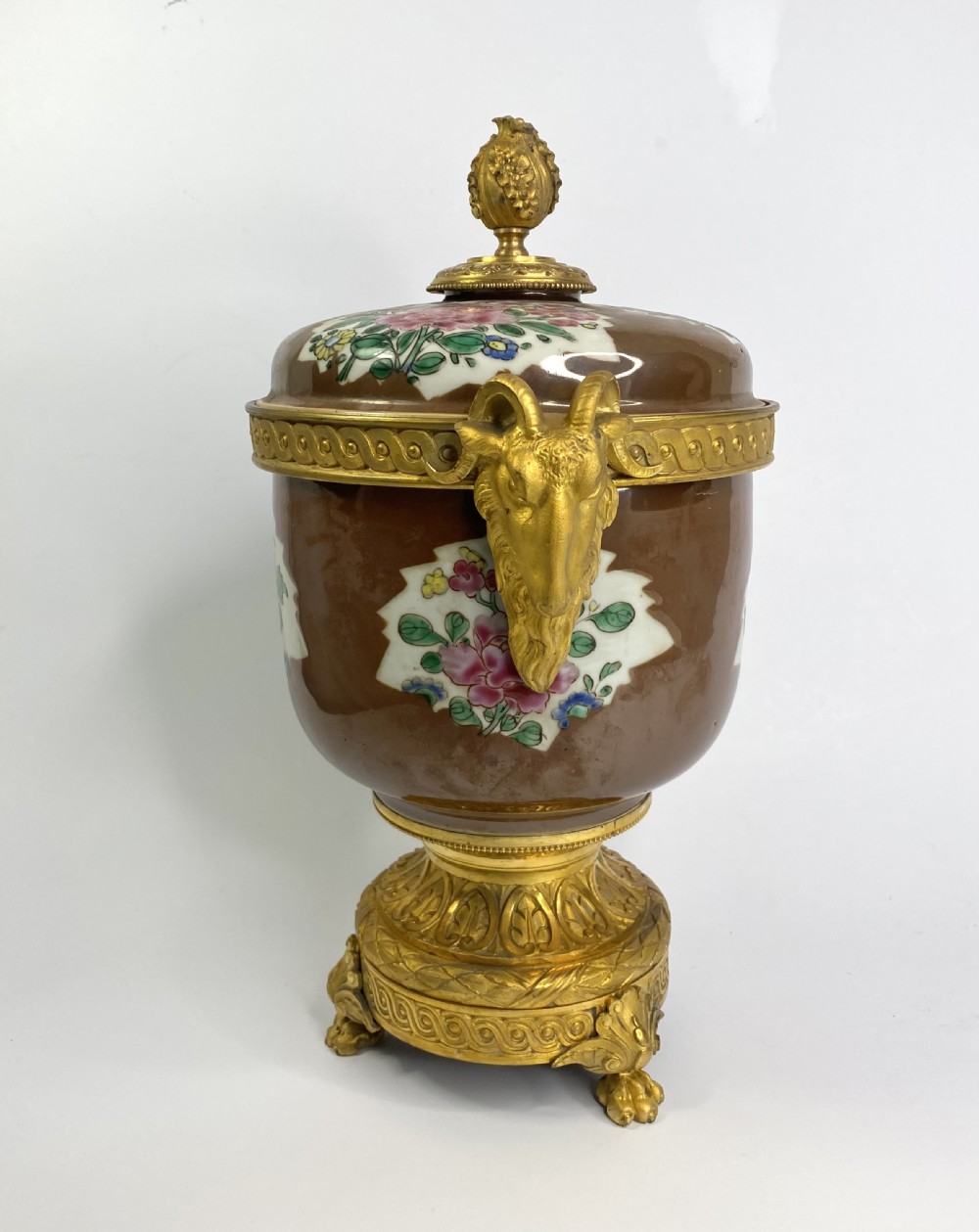 Pair Chinese porcelain & ormolu bowls, c. 1750. Qianlong Period. View VI