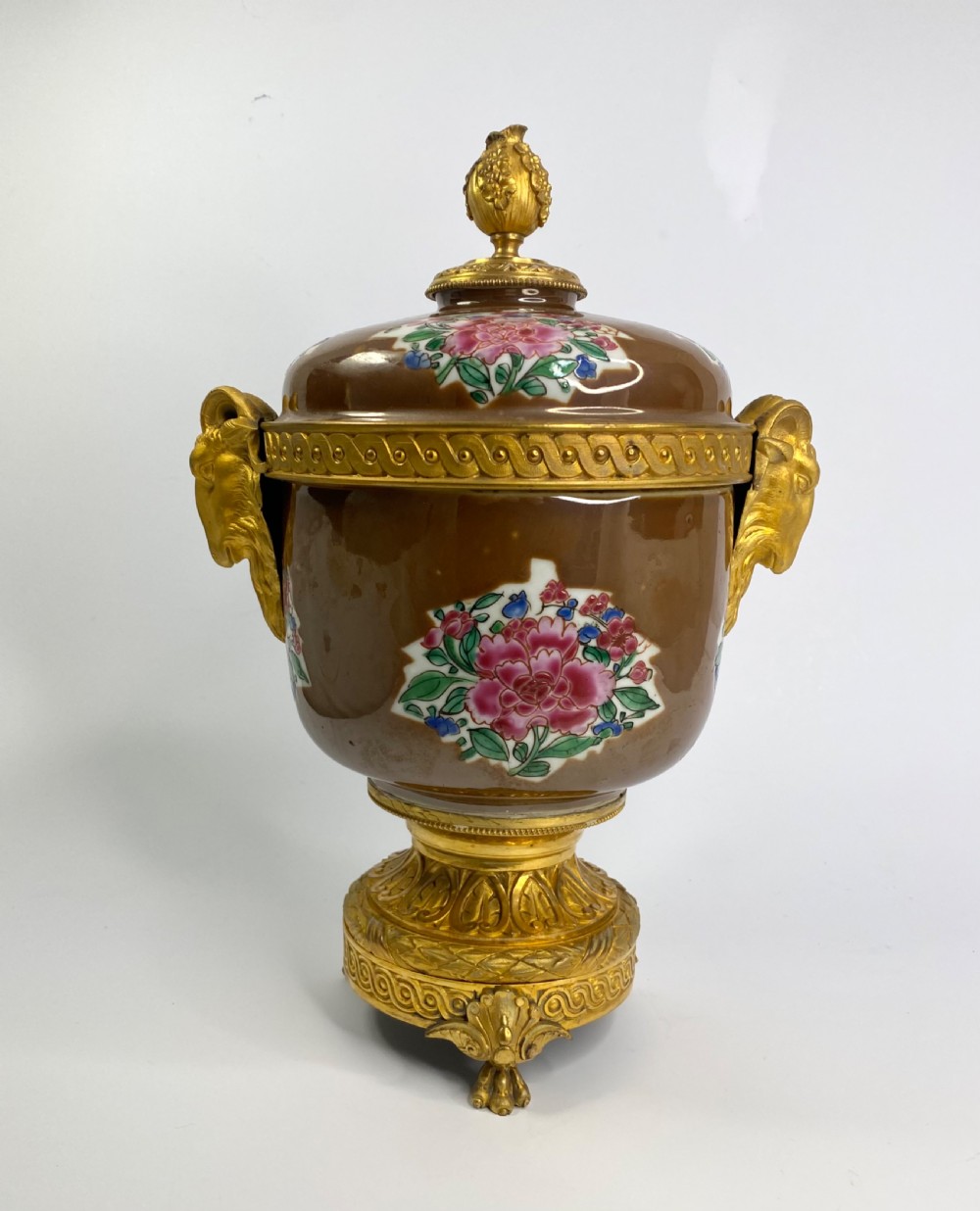 Pair Chinese porcelain & ormolu bowls, c. 1750. Qianlong Period. View XXII