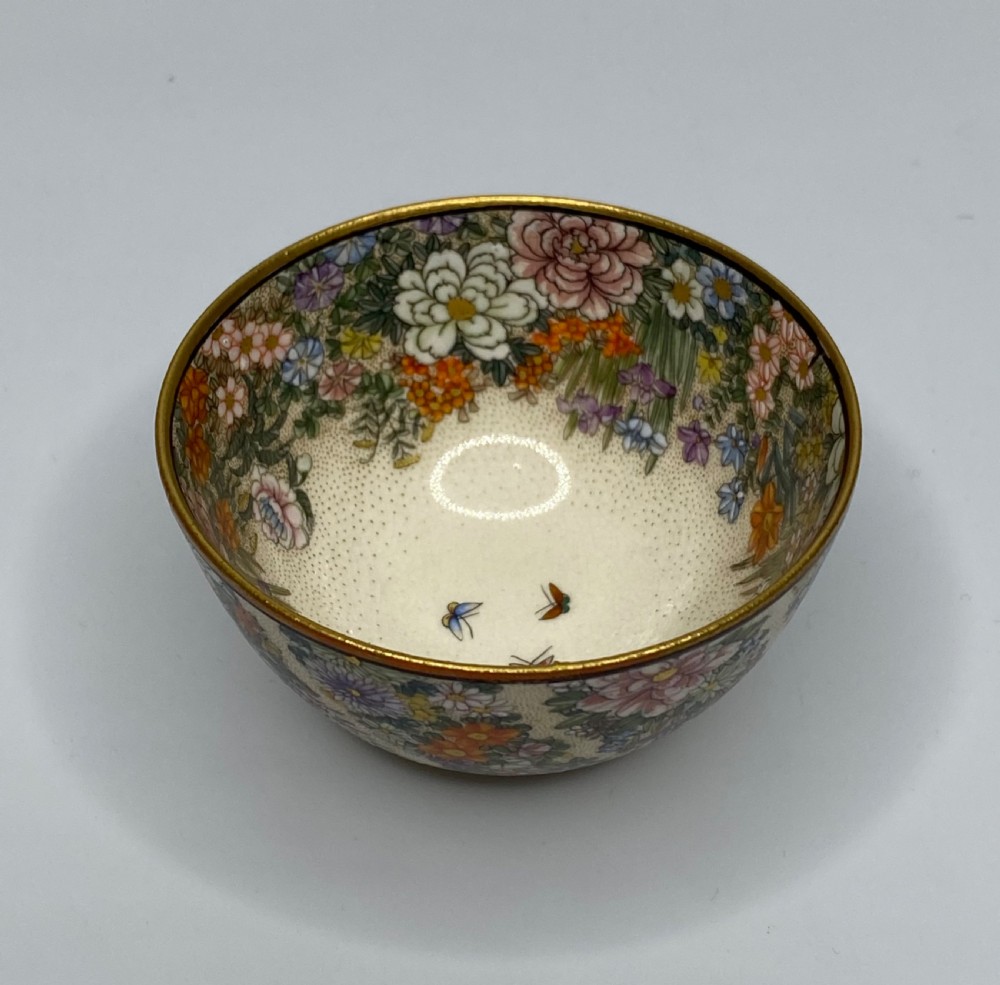 Satsuma pottery ‘Millefleur’ bowl, Kinkozan, Meiji Period. View V