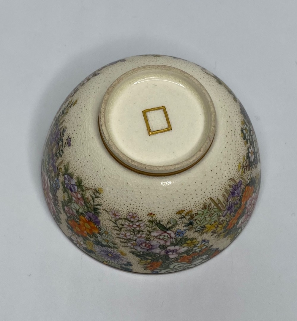Satsuma pottery ‘Millefleur’ bowl, Kinkozan, Meiji Period. View IX