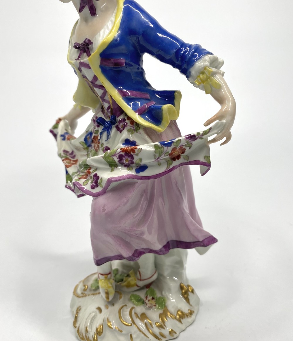 Meissen ‘Cris de Paris’ figure, ‘Bakers Companion’, c. 1755. View VI