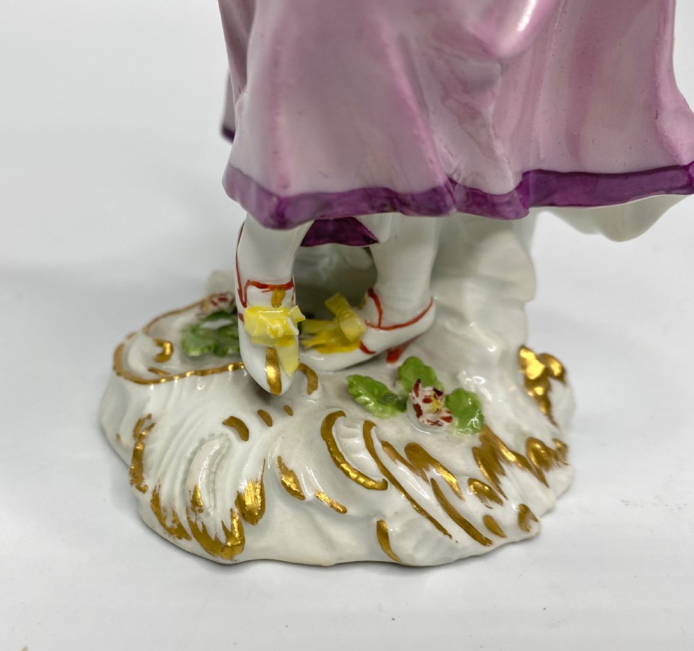 Meissen ‘Cris de Paris’ figure, ‘Bakers Companion’, c. 1755. View VIII