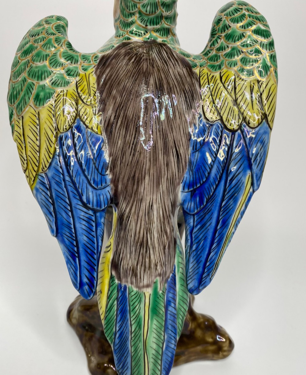 Kutani porcelain parrot, c. 1890. Meiji Period. View VIII