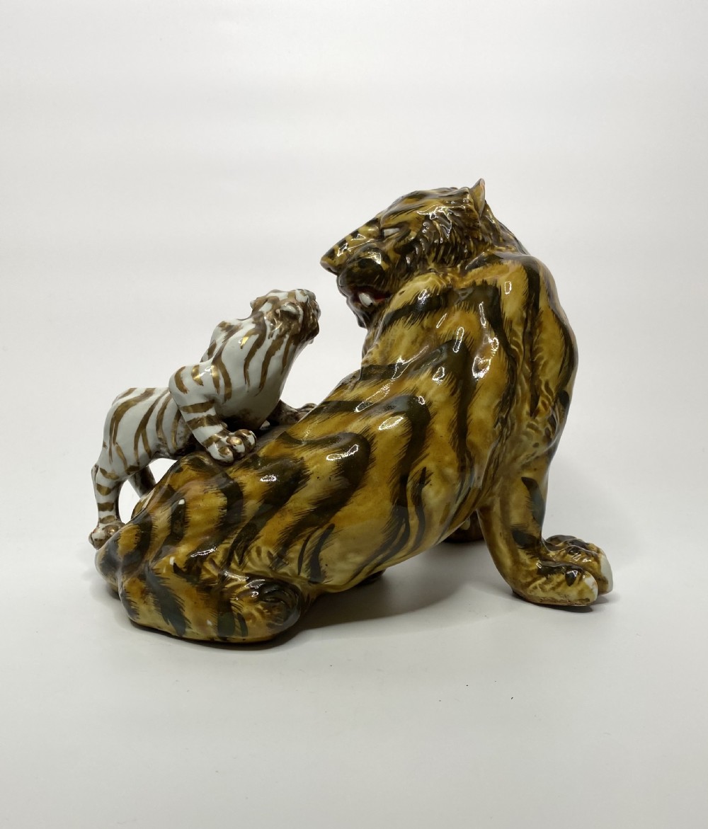 Kutani porcelain tigers okimono, Japan, c. 1890, Meiji Period. View IV