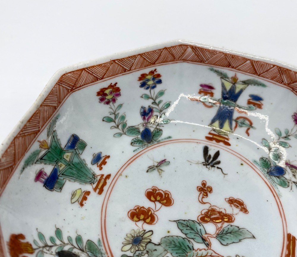 Worcester octagonal teabowl and saucer, famille verte, c. 1753. View V