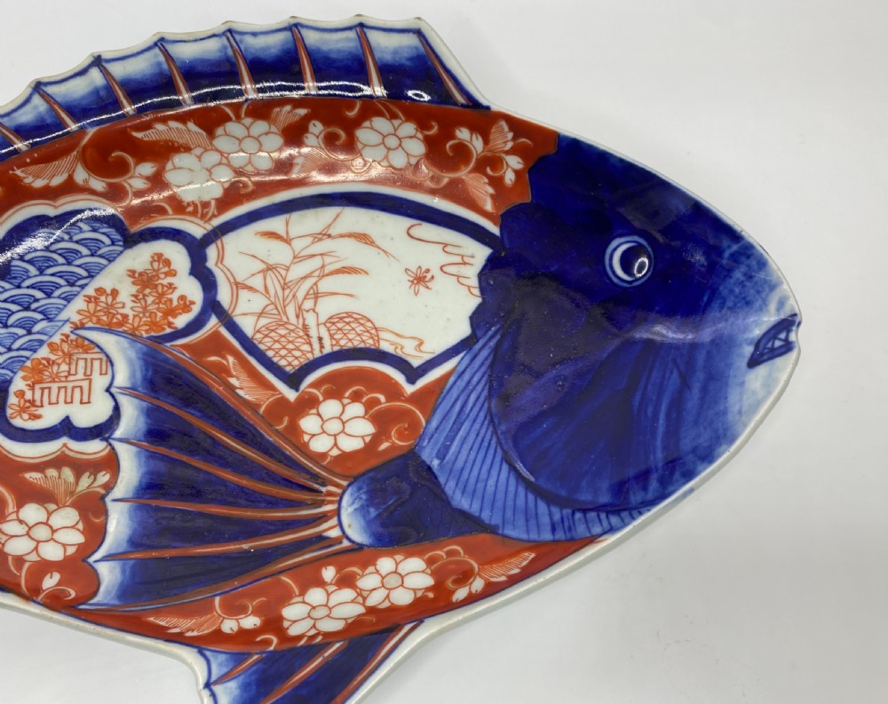 Imari Fish serving dish, Japan, c. 1890, Meiji Period. View II