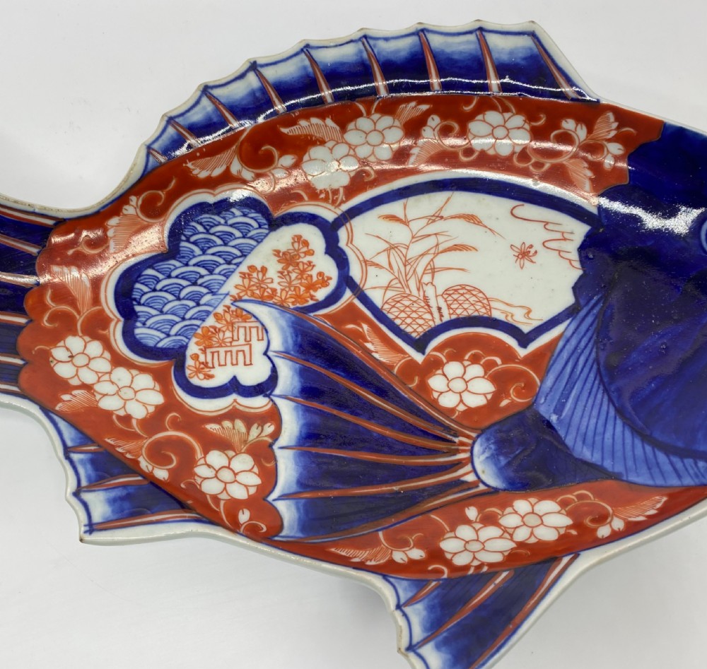 Imari Fish serving dish, Japan, c. 1890, Meiji Period. View IV