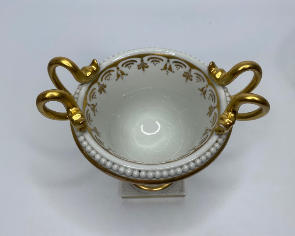 Pair FBB Worcester porcelain urns, c. 1815. View XI