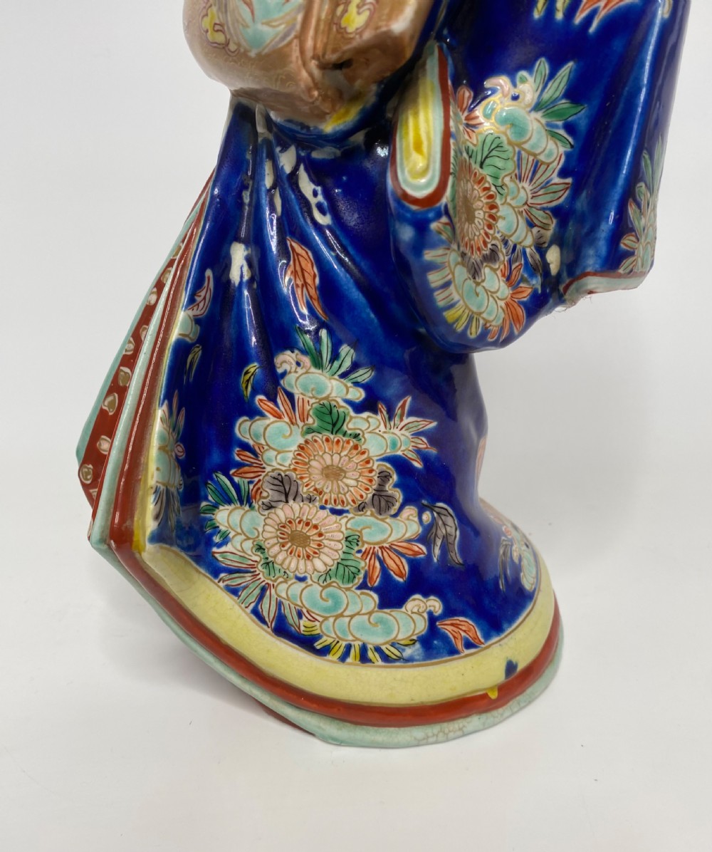 Kutani porcelain Bijin, Meiji Period. View XII