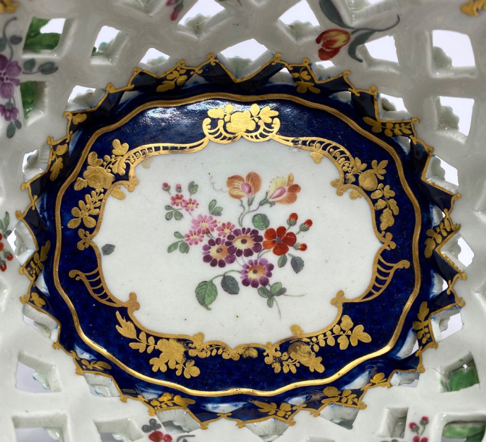 Worcester porcelain chestnut basket, James Giles, c. 1770. View III