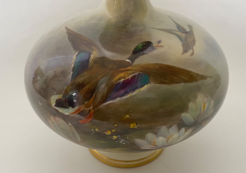 Royal Worcester vase, Ducks, James Stinton, d. 1908. View IV