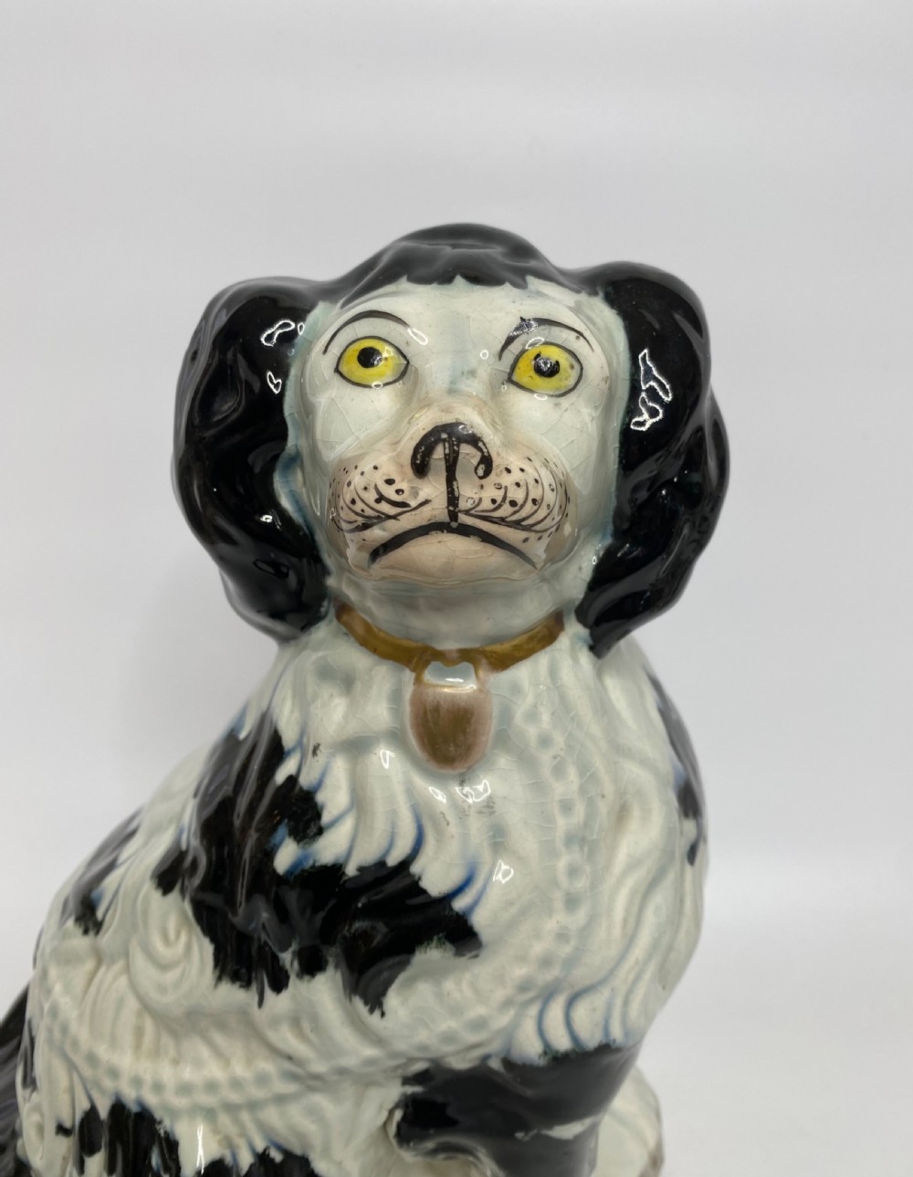 Pair of rare and large Staffordshire Spaniels, c. 1840. View III