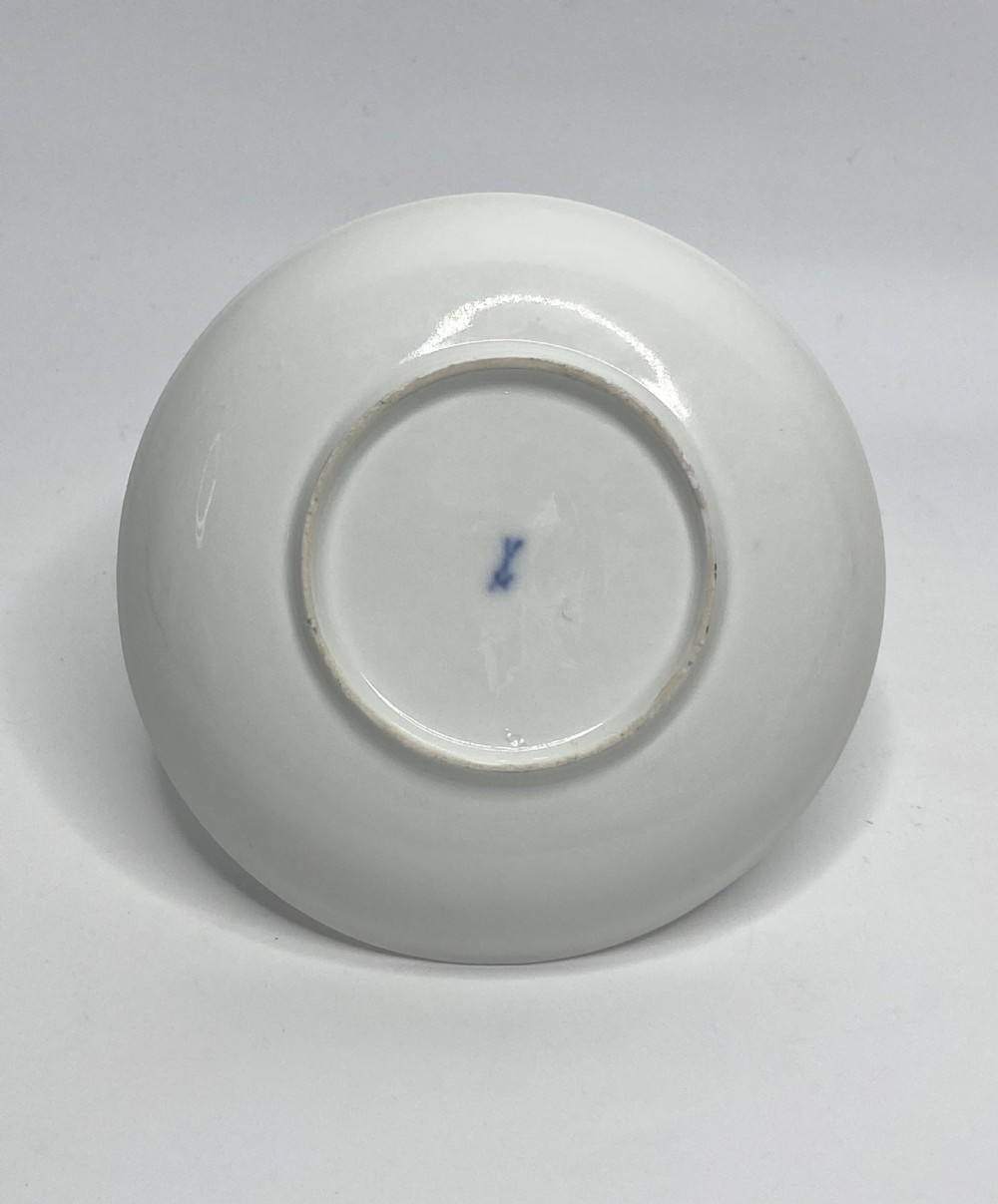 Meissen porcelain cup and saucer, c. 1740. View XVIII
