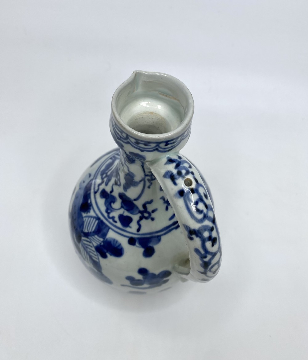 Arita porcelain ewer, Japan, c. 1690, Genroku Period. View VI