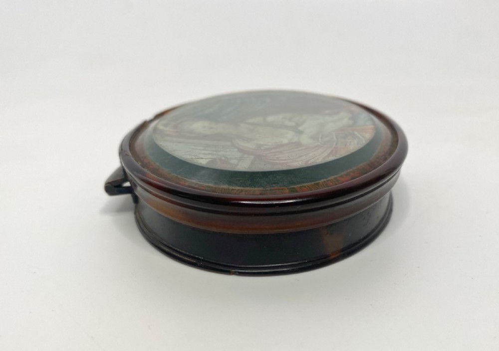 Chinese export snuff box,  18th Century. View VI