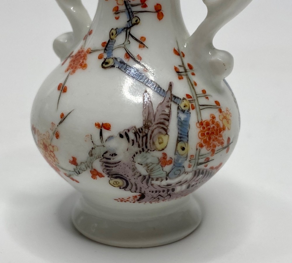 Meissen miniature Kakiemon vase, c. 1735. View VIII