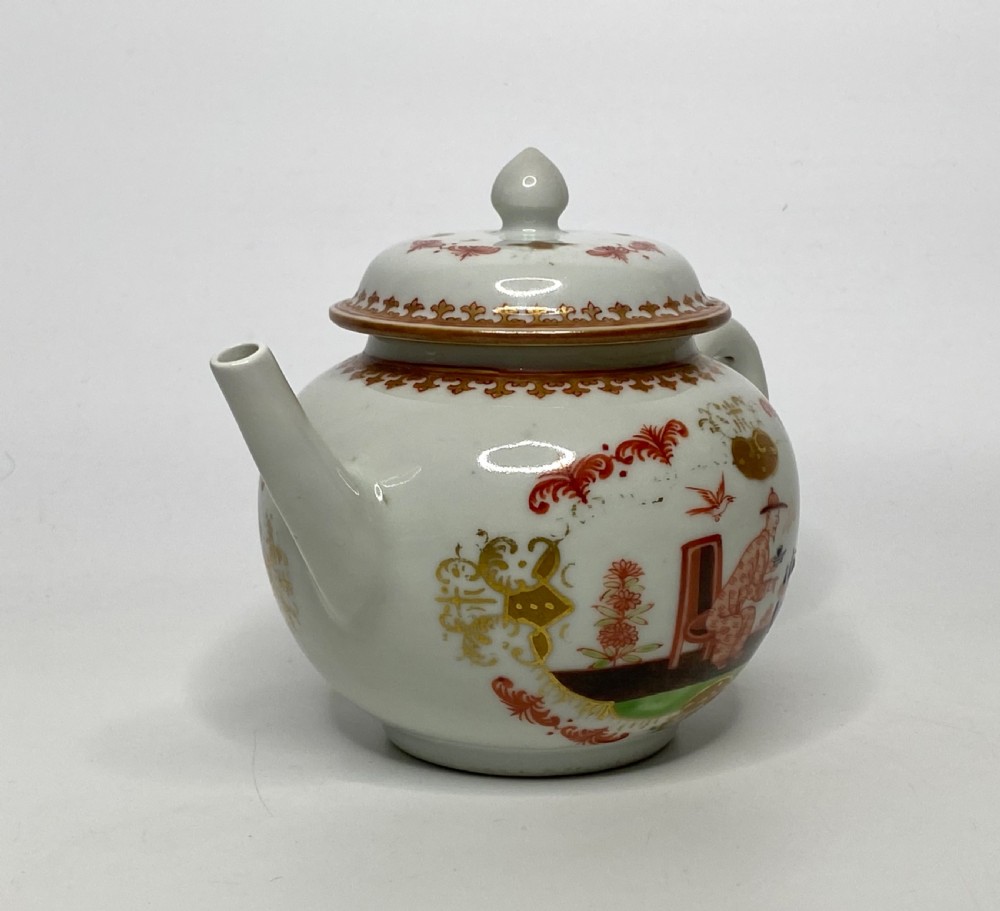 Chinese porcelain teapot, Meissen style, c. 1750. Qianlong Period. View II