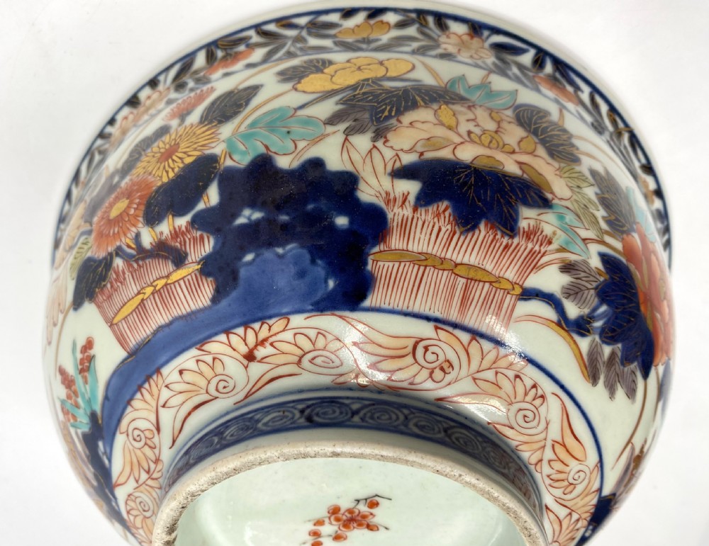 Japanese porcelain Imari bowl, c. 1700, Genroku Period. View XI