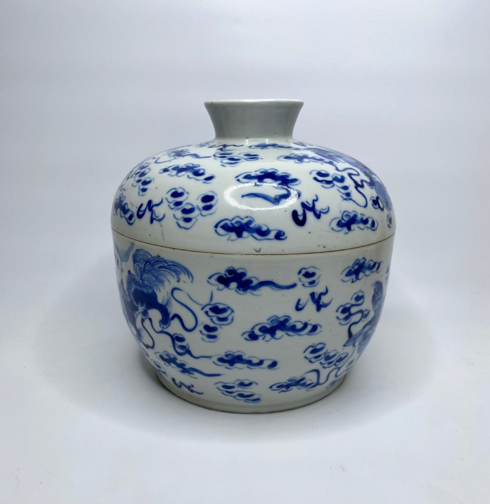 Chinese porcelain bowl & cover, Foo Dogs, c. 1880, Qing Dynasty. View II