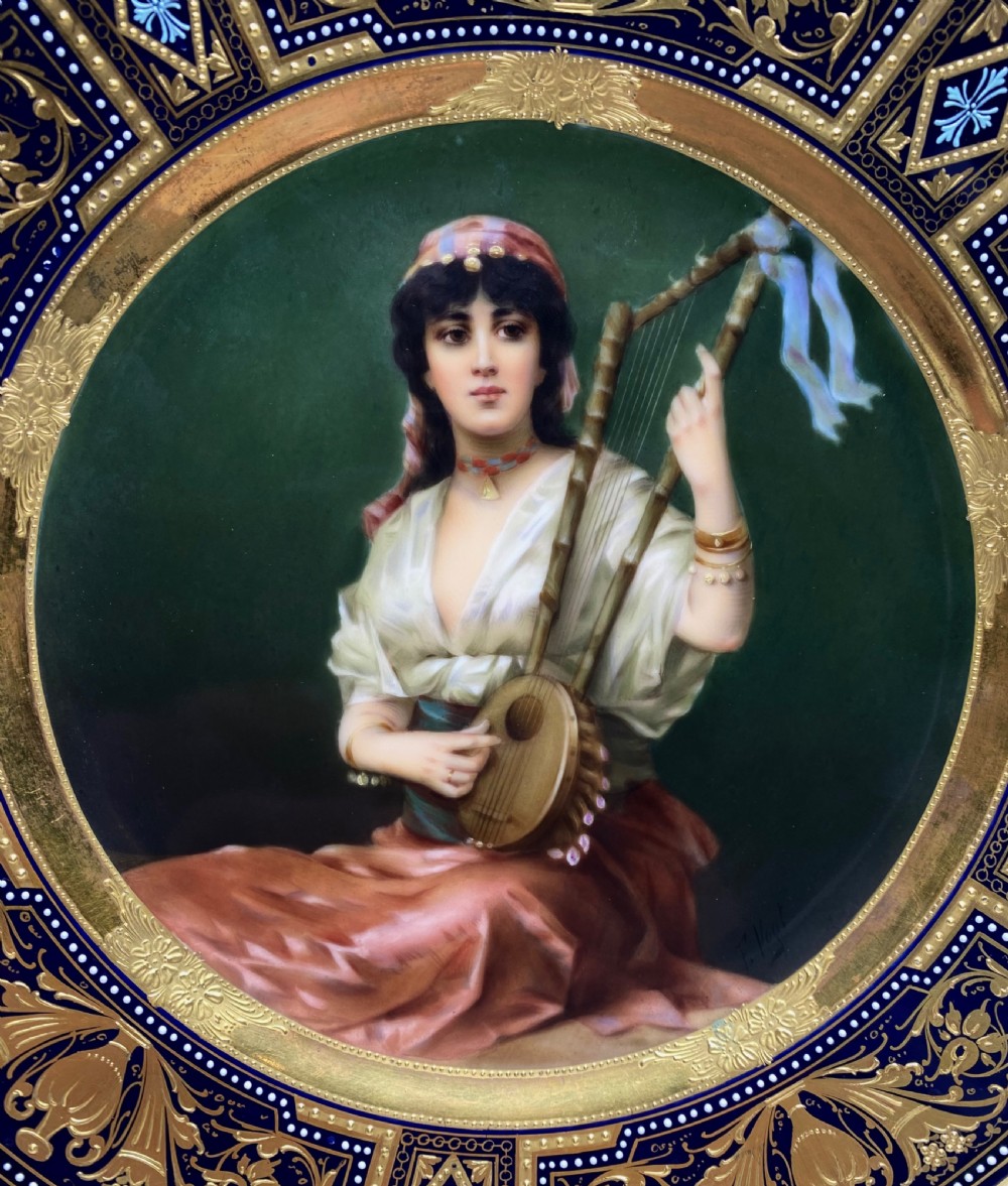 Vienna porcelain dish, Thama, Hutschenreuter, c. 1900. View II