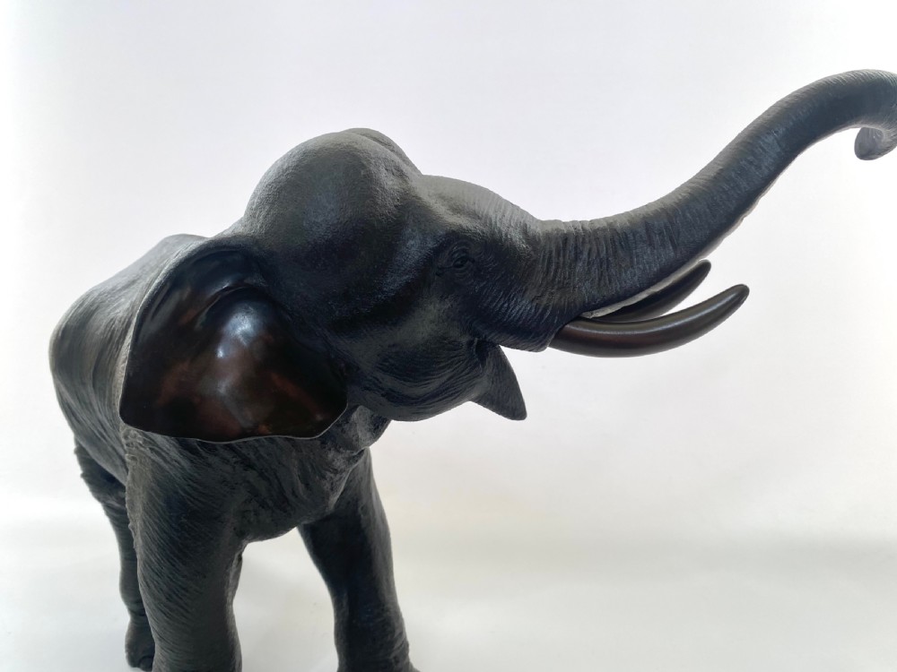 Japanese bronze elephant okimono, Genryusai Seiya, Meiji Period. View II