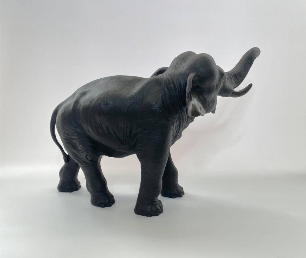 Japanese bronze elephant okimono, Genryusai Seiya, Meiji Period. View VIII